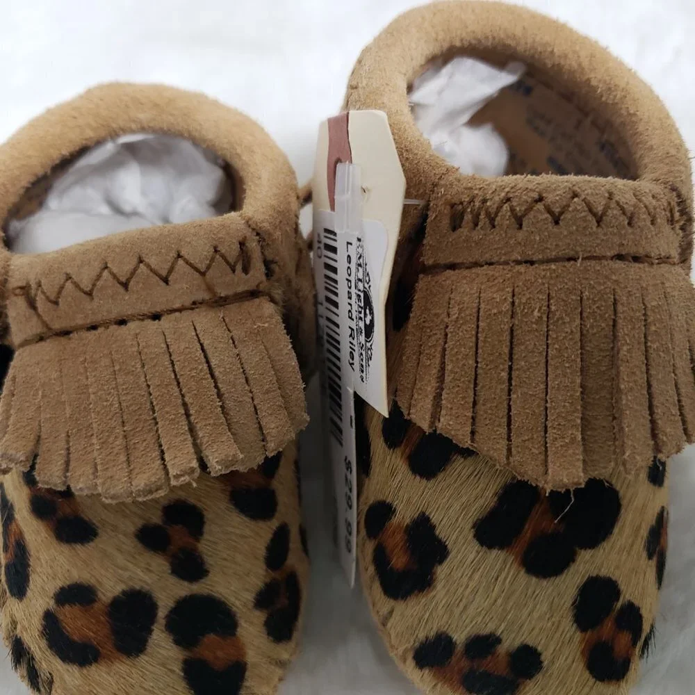 Minnetonka Mocassins Riley Leopard Hair on Hide Baby 1 NWT